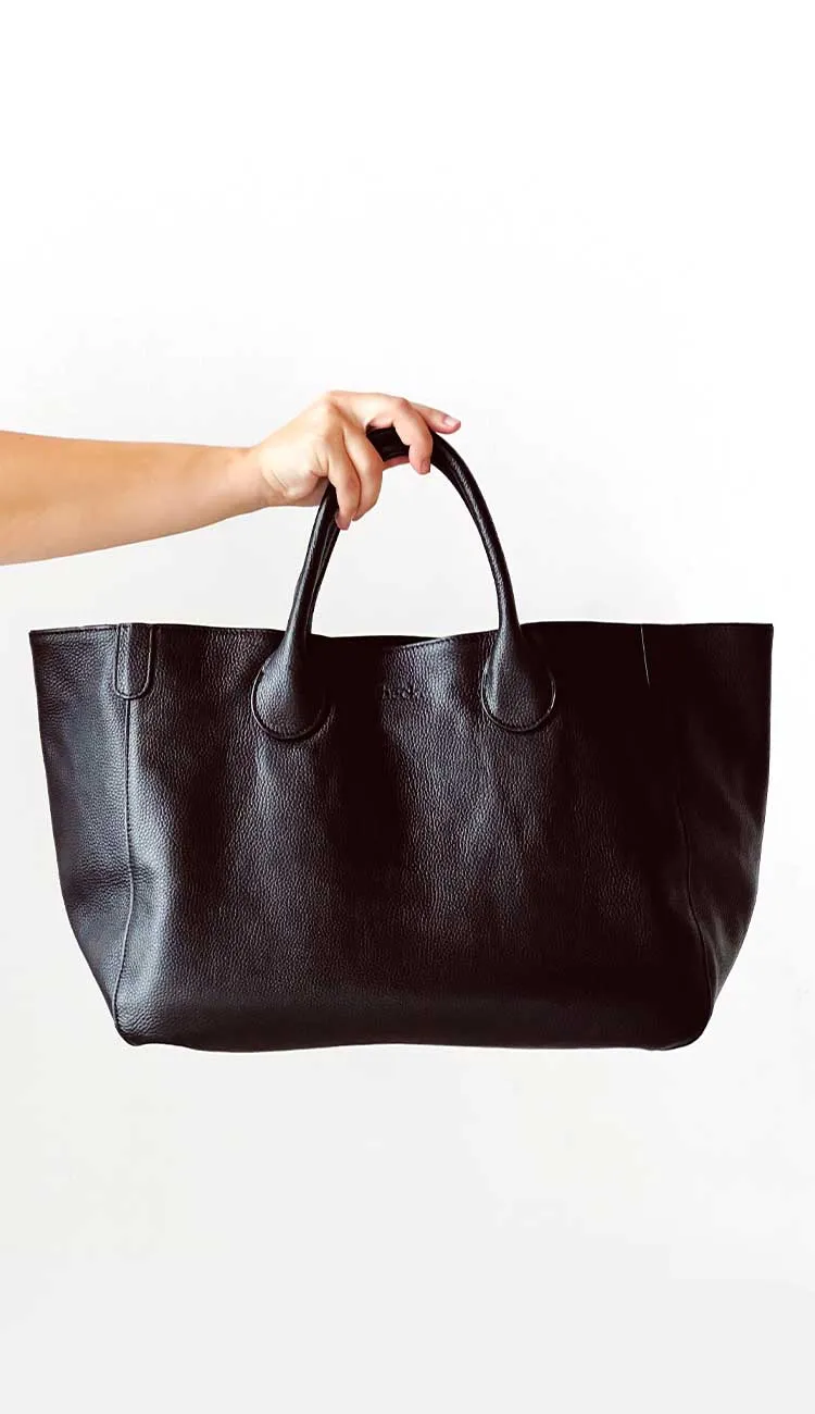 Beck Medium Classic Tote - NYC Jet Black