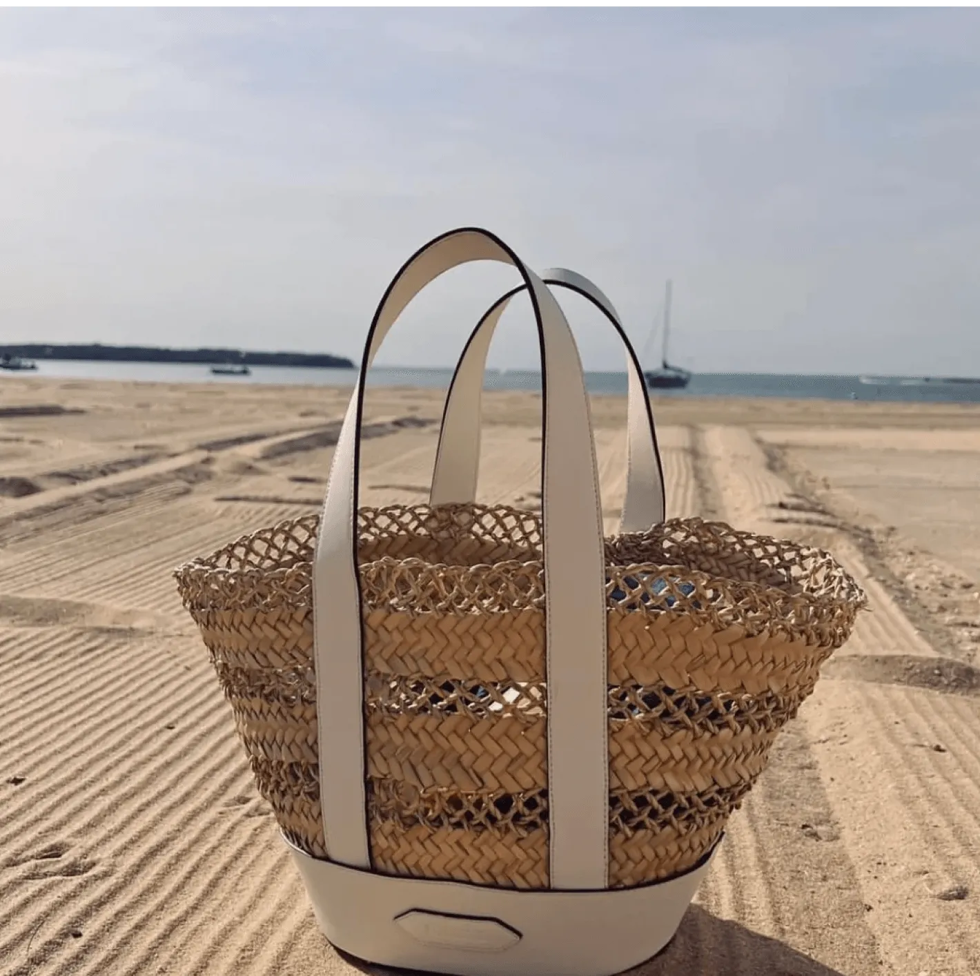 POOLSIDE cannes tote