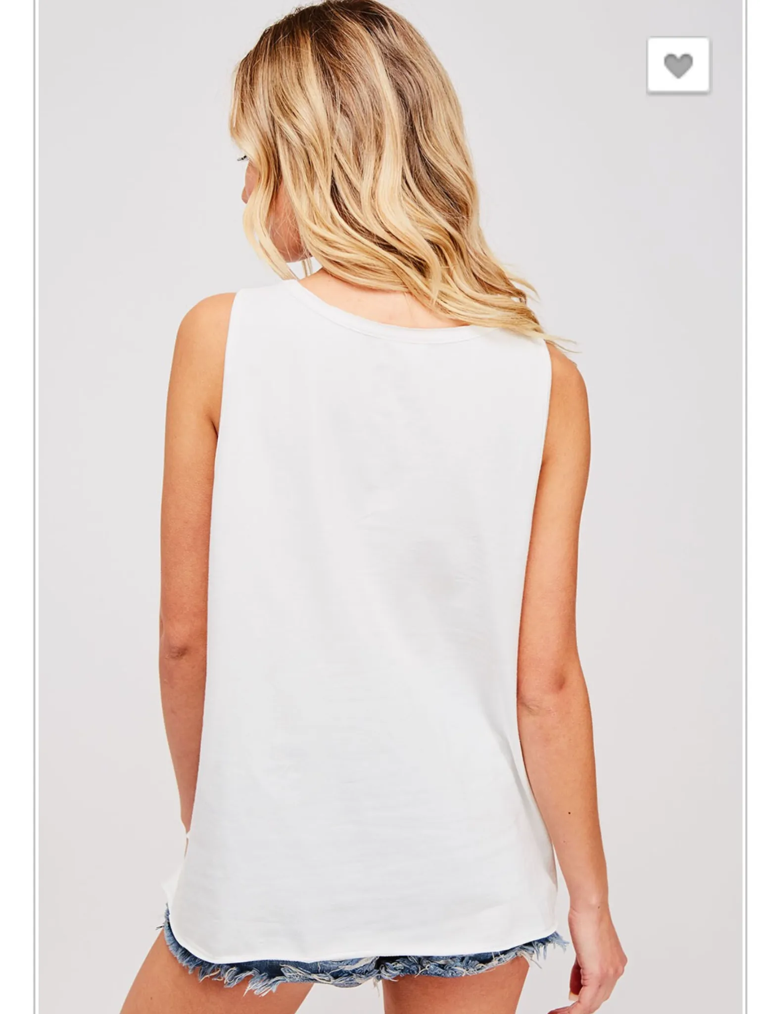 Sleeveless Beach Graphic Slashed Hem Tank Top - Off-White