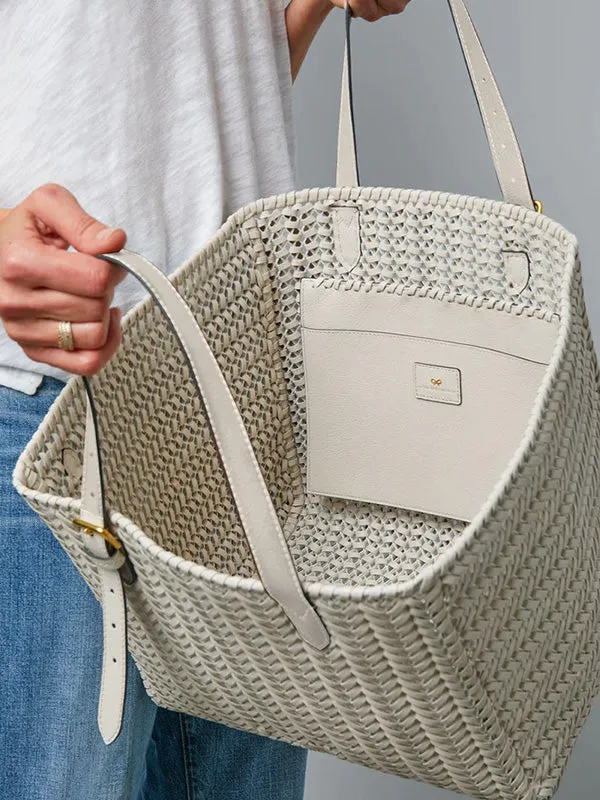 The Neeson Square Tote in Chalk